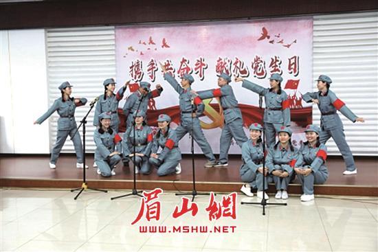 德云社众多捧哏中，你觉得谁能成为下一个于谦？游戏画面